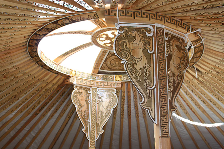 De luxe premium equestrian tour in Mongolia
